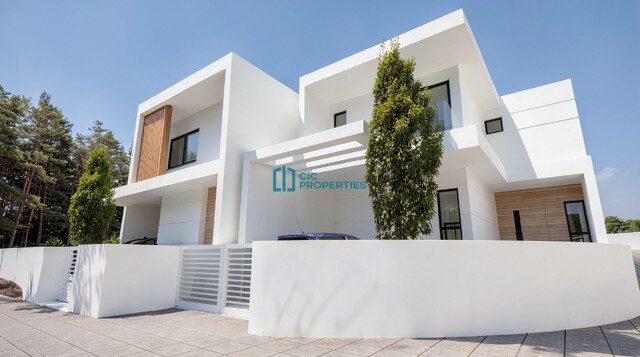 Modern 3 Bedroom & 3 Bathroom Villa in Aradippou Area - in Quiet Residential Area – photo 1