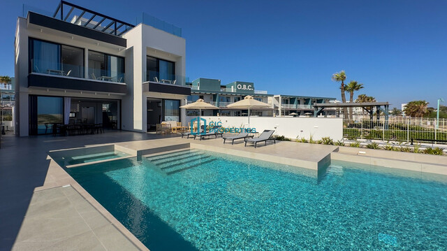 Brand New 4 Bedroom Seafront Villa in Ayia Napa with Luxury Private Swimming Pool & Roof Garden – photo 34