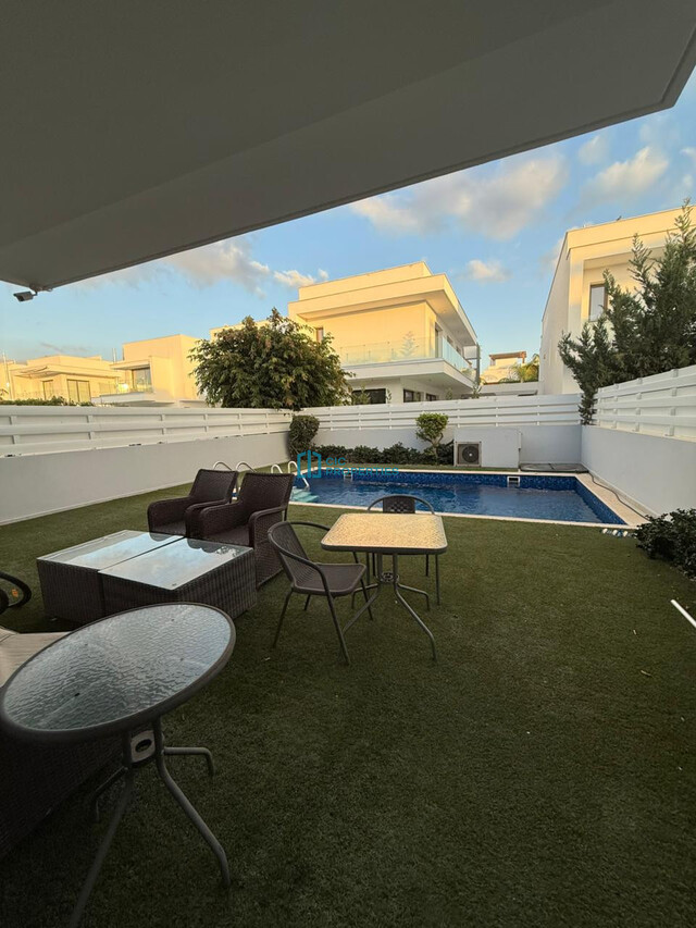 Fully Furnished 4 Bedroom Villa with Heated Swimming Pool in Sunny Livadia Area - Larnaka - For Rent – photo 1