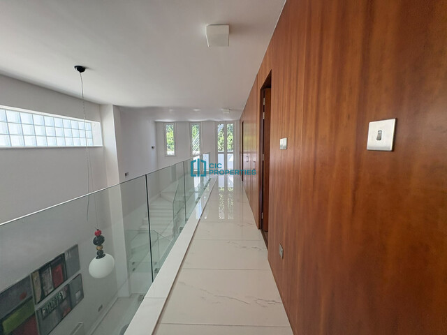 Sea Front Villa With Private Pool in Perivolia, Larnaca – photo 25
