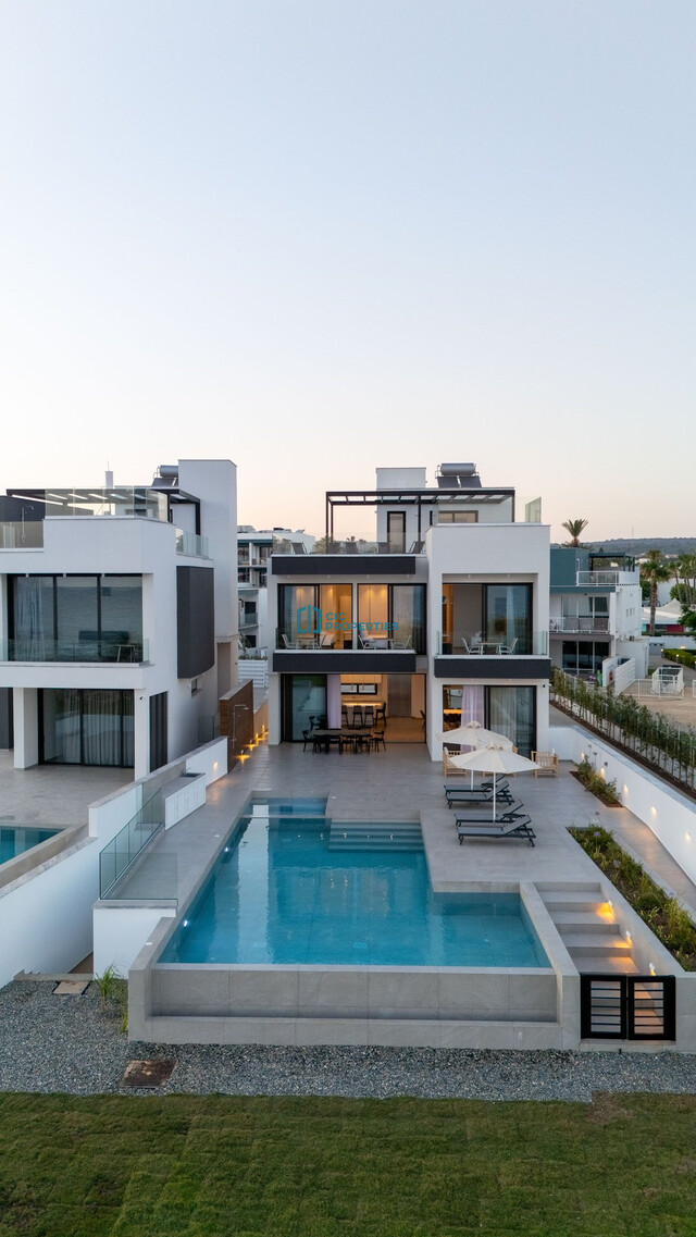 Luxury 4 Bedroom & 6 Bathrooms Seafront Villa in Ayia Napa with Private Pool and Beautifull SeaVIews – photo 41