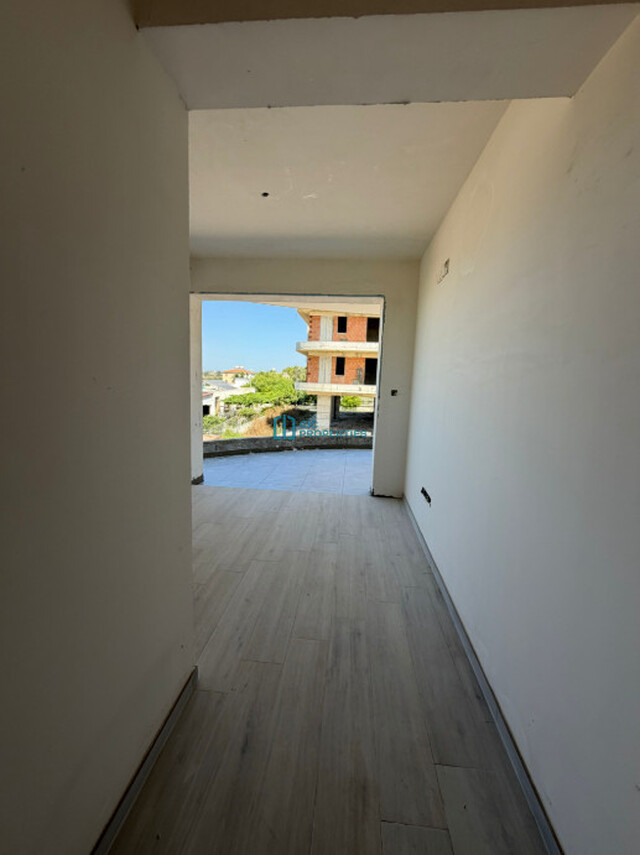 Modern Sotira 3 Bedroom Apartment with Communal Pool and Gym – photo 4