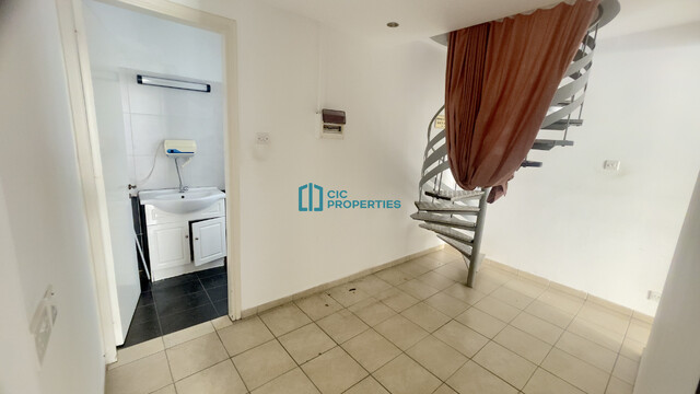 For Rent -  Ground-Floor Office/ Shop in Faneromeni Area Near Main Road – photo 3