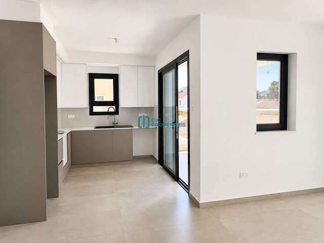 Modern 2 Bedroom Apartment in Central Agios Nikolaos – photo 5