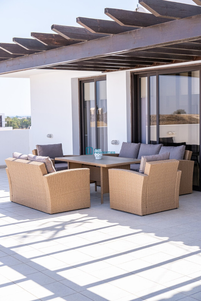 Two Bedroom - Two Story - Apartment in Peaceful Tersefanou with Communal Pool – photo 10