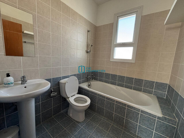 detachedHouse-6a8d505561f2c.jpg