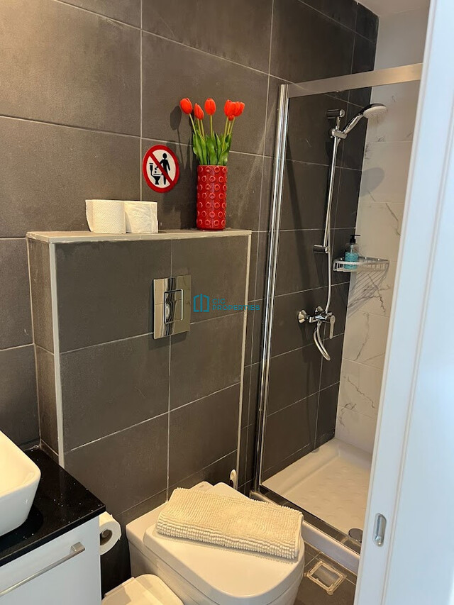 Fully Equipped -  2 Bedroom & 3 Bathroom Partially Sea View Apartment in Makenzy Area - Larnaca – photo 14