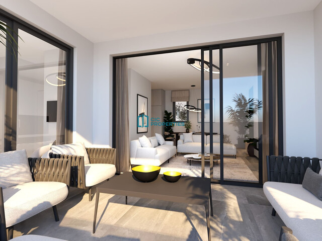 penthouse-6a435e9c9bb9b.jpg