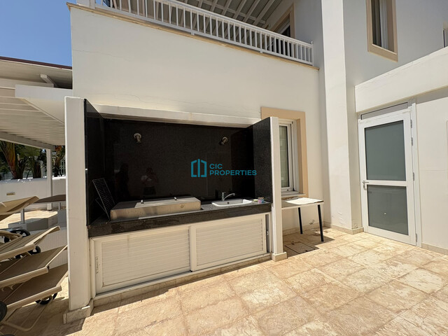 Sea Front Villa With Private Pool in Perivolia, Larnaca – photo 35