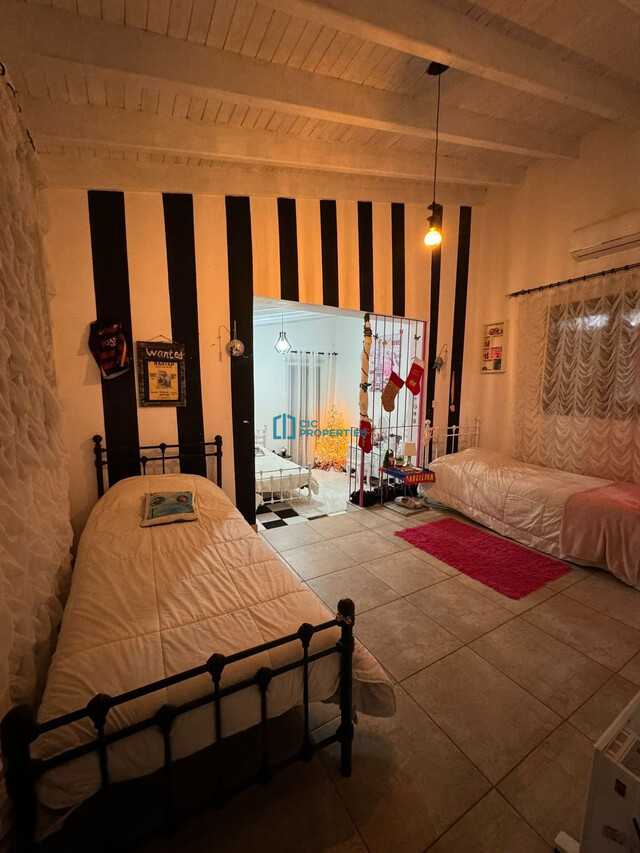 Spacious 4 Bedroom House in Aradippou for Sale – photo 29