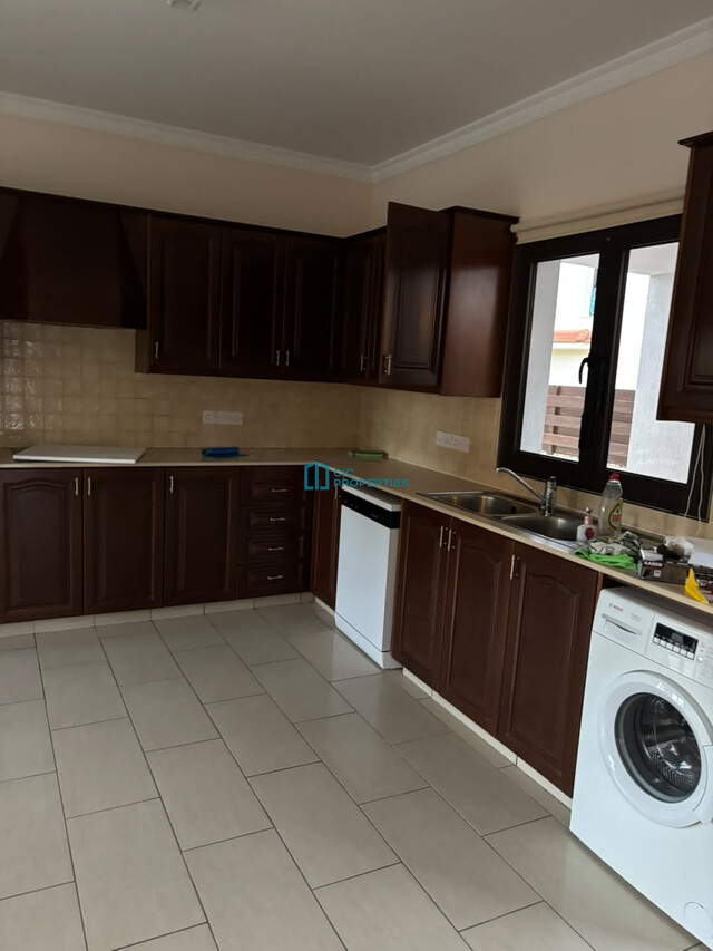 For Rent  3 Bedroom Semi Detached Unfurnished House in Aradippou Area - Just 6 Minutes from Lidl Supermarket – photo 5
