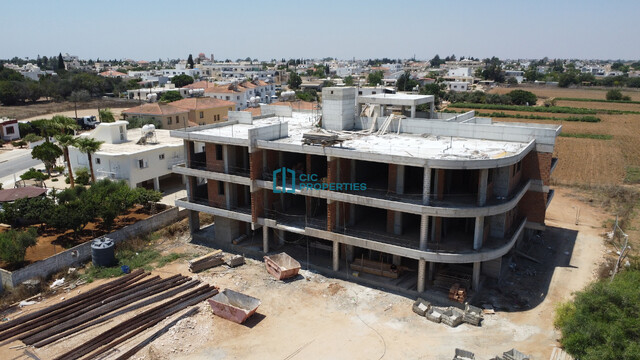 Modern Sotira 3 Bedroom Apartment with Communal Pool and Gym – photo 10