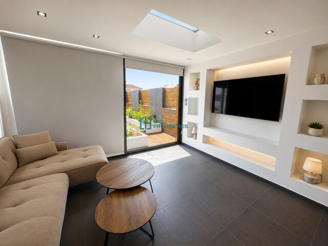 complexLiving-6a0706e1e6963.jpg