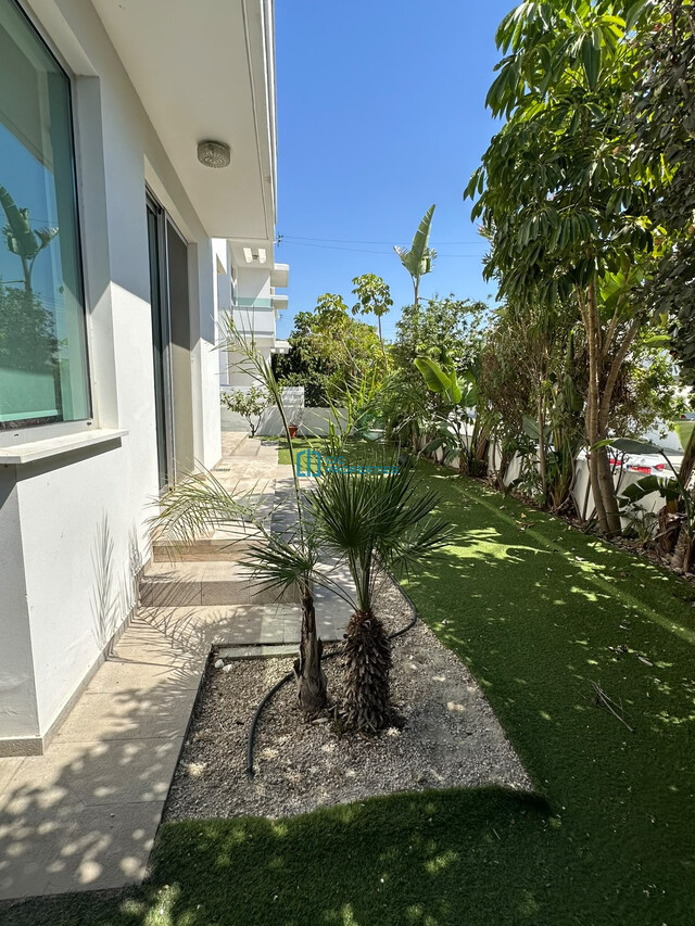 complexLiving-6a86afe876e76.jpg