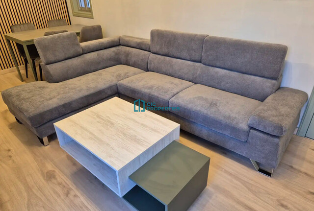 Fully Furnished 2-Bed Apartment in Makenzy - Walking Distance To The Beach - For Rent – photo 2