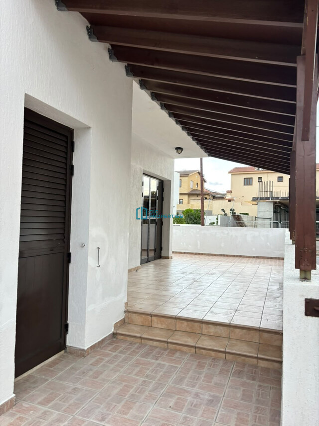 For Rent  3 Bedroom Semi Detached Unfurnished House in Aradippou Area - Just 6 Minutes from Lidl Supermarket – photo 17