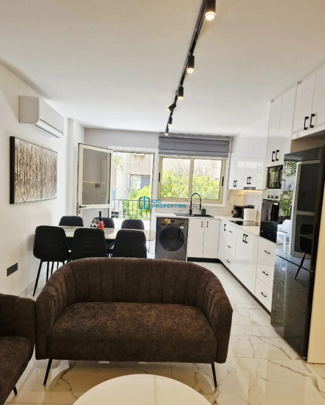 Fully Furnished - Modern Renovated 3 Bedroom Apartment in Sotiros Area of Larnaca – photo 2