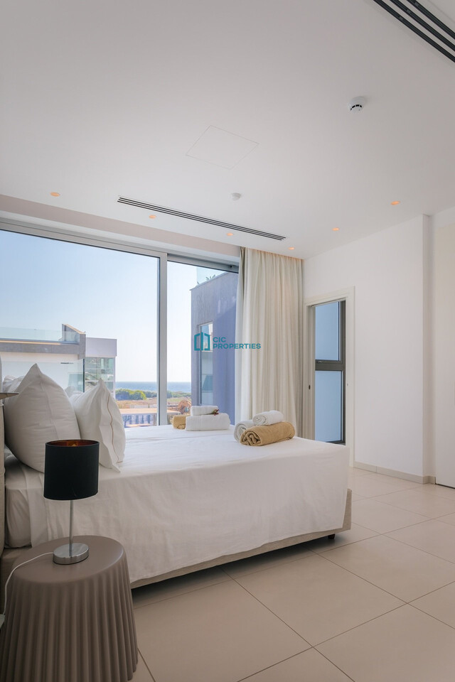 Luxury 4 Bedroom Ayia Thekla Villa with Private Pool & Roof Garden - Walking Distance To The Beach – photo 20