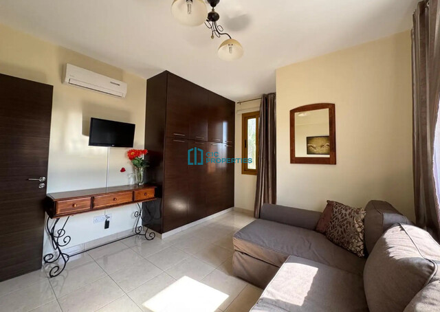 penthouse-6a29174906106.jpg
