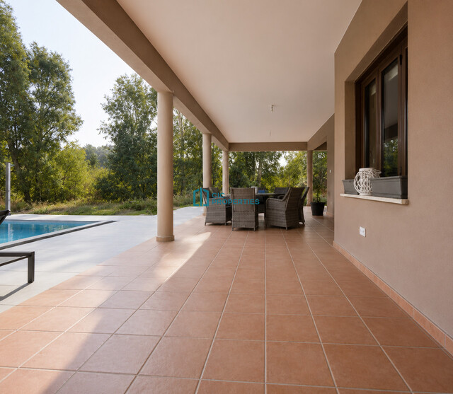 Spacious Mosfiloti 4 Bedroom Home with Private Overflow Pool Sitting On a Large Plot – photo 25