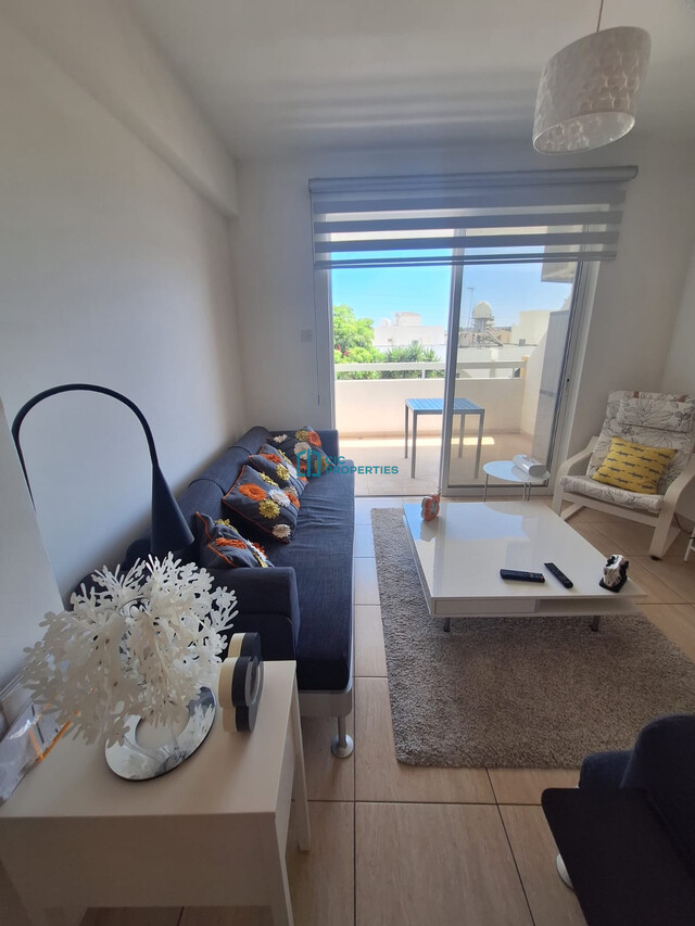Recently  Renovated - Fully Furnished Two Bedroom Apartment in Oroklini Area with Mountain Views – photo 3