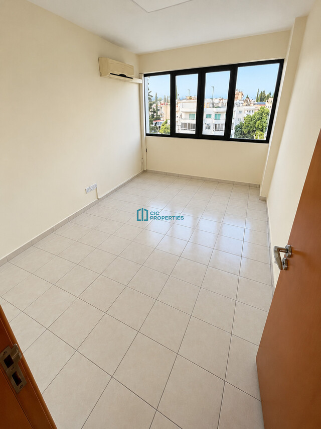 Unfurnished -  3 Bedroom Apartment or Office Space in Drosia Area - in Quiet Residential Area – photo 8