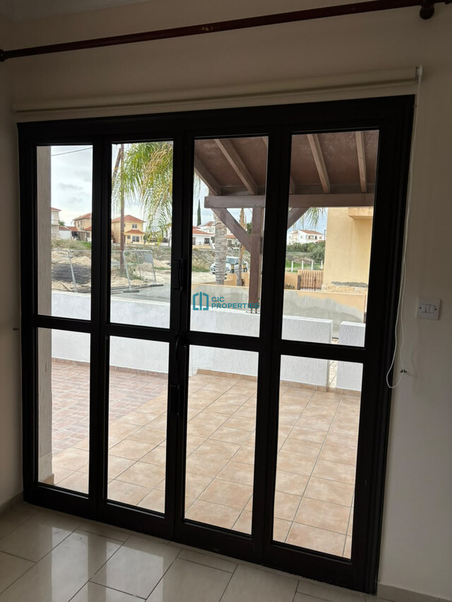 For Rent  3 Bedroom Semi Detached Unfurnished House in Aradippou Area - Just 6 Minutes from Lidl Supermarket – photo 3