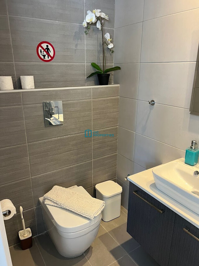 Fully Equipped -  2 Bedroom & 3 Bathroom Partially Sea View Apartment in Makenzy Area - Larnaca – photo 10
