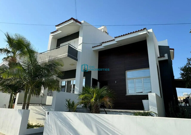 Spacious Four Bedroom House in Peaceful Pyla Area - Near Amenities – photo 1