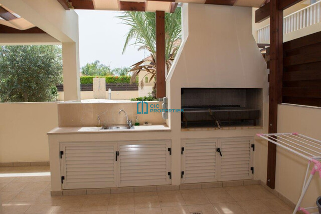 Second Line From The Beach - Fully Furnished Four Bedroom Villa with Private Pool on Dhekelia Road - Pyla Touristic Area – photo 12