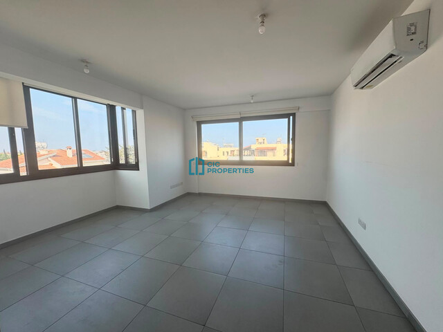 Spacious 114 m2 Office with 4 Spacious Rooms and Reception Area by Metropolis Mall, Larnaca – photo 7