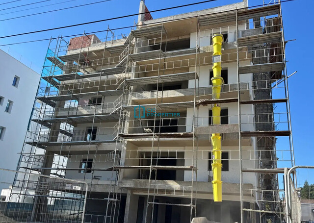 Spacious Two Bedroom Apartment in Central Kamares – photo 2