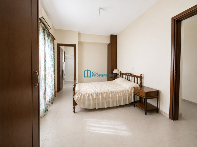 complexLiving-6a0d62729525b.jpg