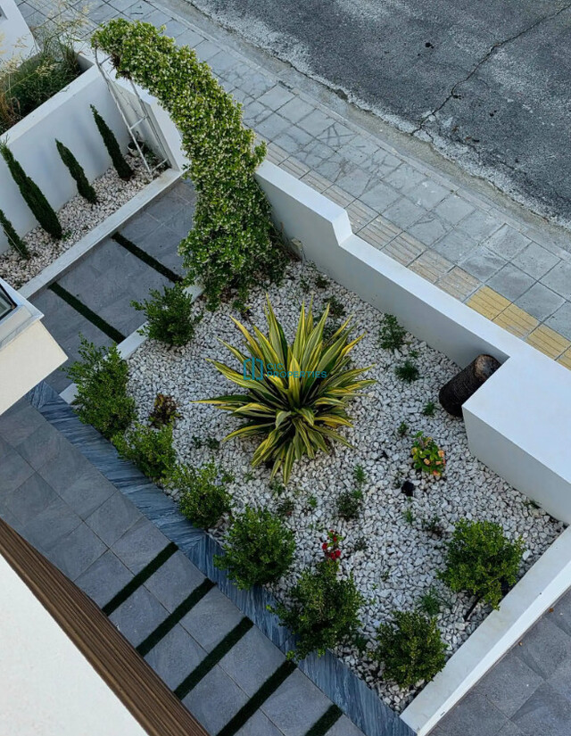 Modern Three Bedroom Villa with Private Pool & Roof Garden  in Pyla Area – photo 13