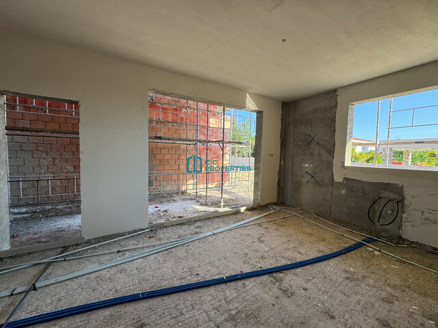 semiDetachedCottage-6a228695560fe.jpg