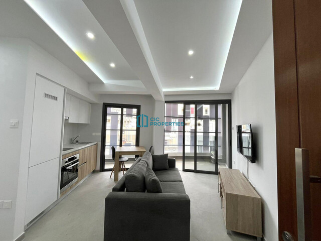 Fullt Furnished 1-Bed Penthouse in City Center with City Views Of Larnaca – photo 1