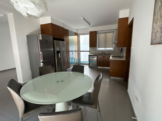 complexLiving-6a86afe841079.jpg
