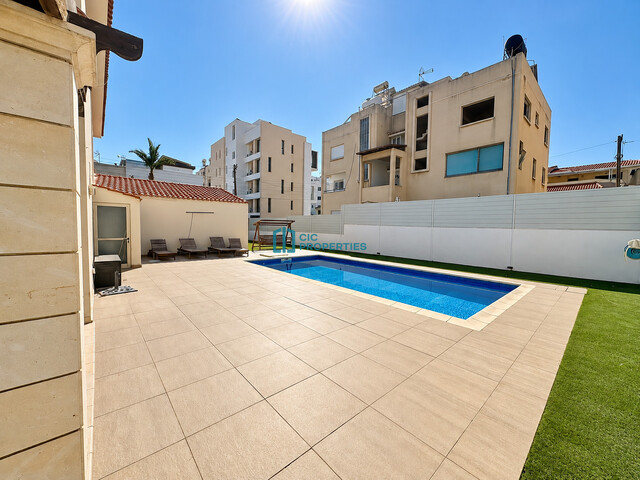 Charming 3 Bedroom House in Faneromeni Area with Private Pool and Beautifull Garden Area – photo 2