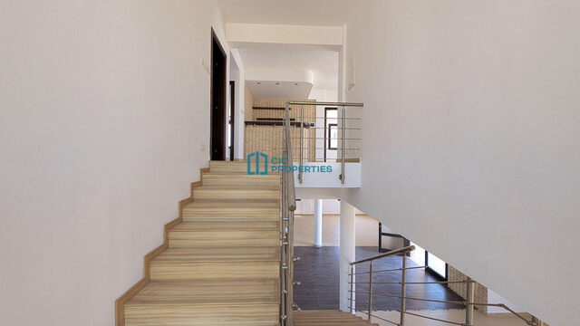 Four-Bedroom mansion in Livadia, Larnaca – photo 28