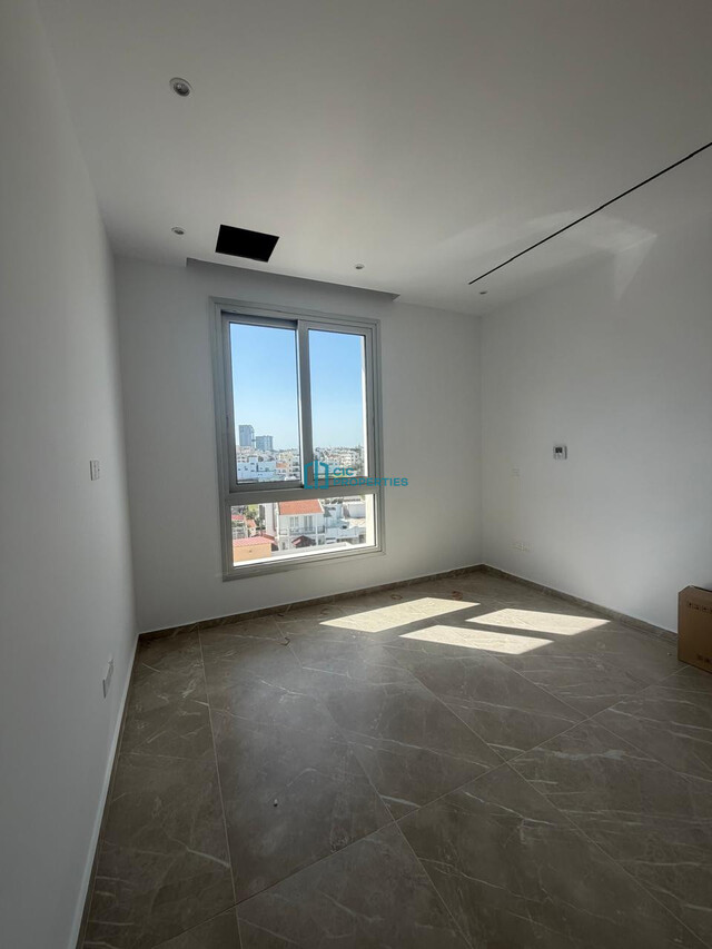 penthouse-6a4364be5323c.jpg