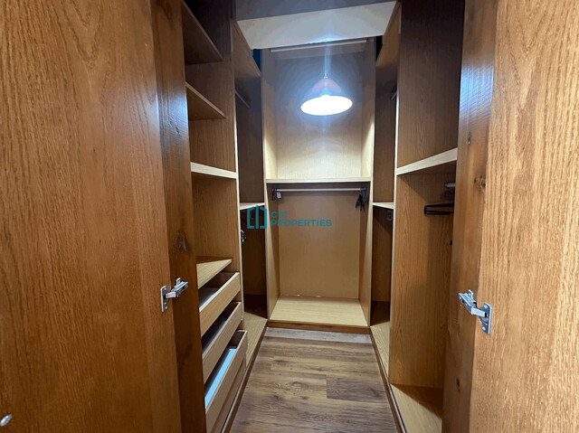 Upper Floor - Spacious 3 Bedroom Apartment in Aradippou Area - Partially Furnished For Rent – photo 16