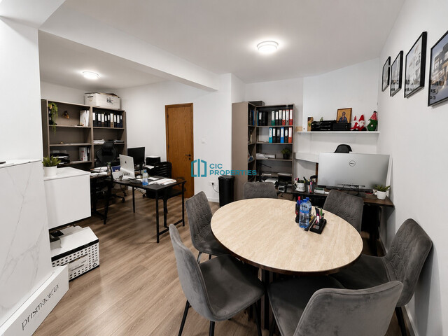 Recently Renovated - Three Bedroom + 1 Office  Detached House in Oroklini With Private Pool And Landscaping Garden Area – photo 29