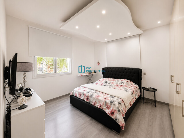 semiDetachedCottage-6a02d30b68aea.jpg