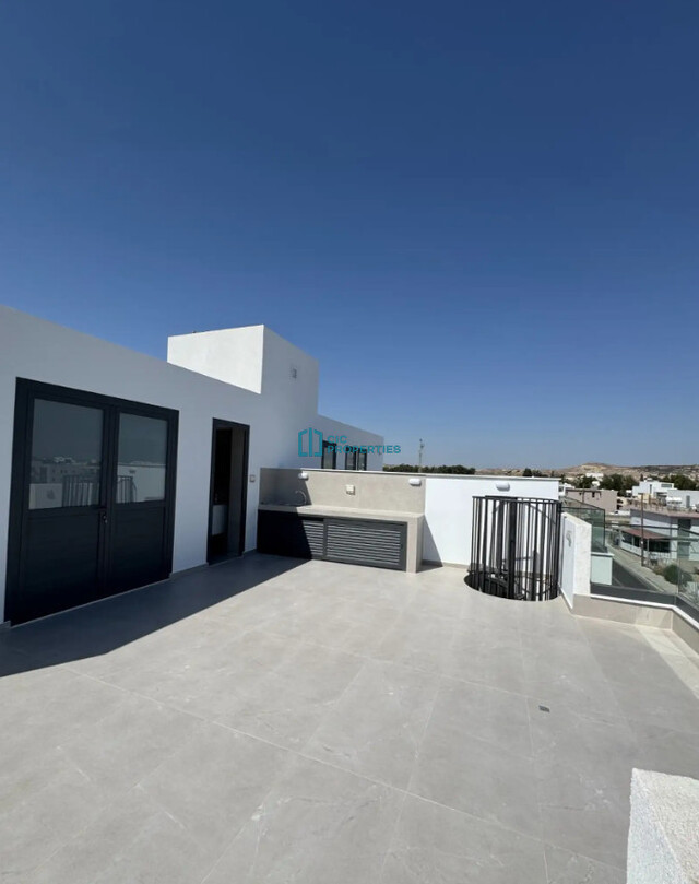 Fully Furnished 3-Bedroom Penthouse Apartment with Sea View  in Livadia - Larnakas – photo 15