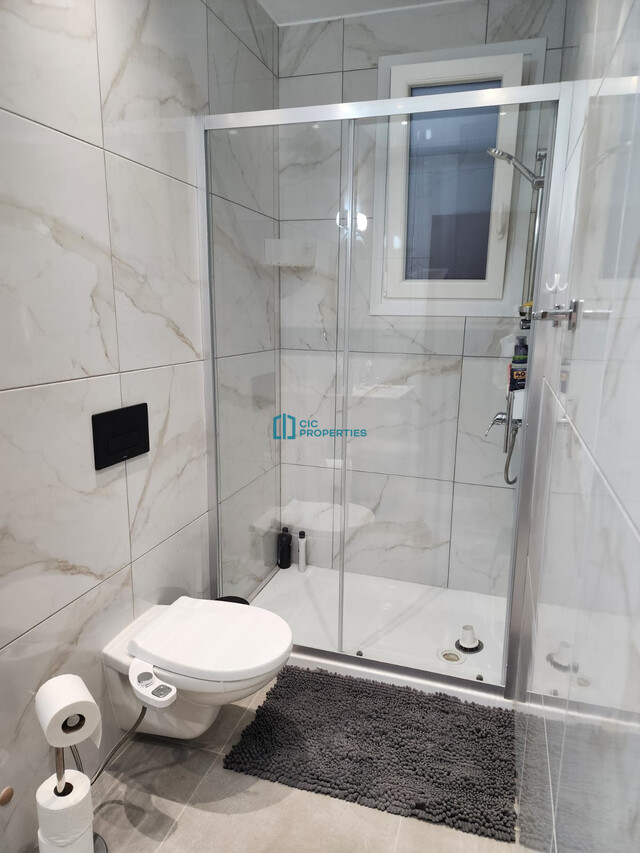 penthouse-6a66fb5f34323.jpg
