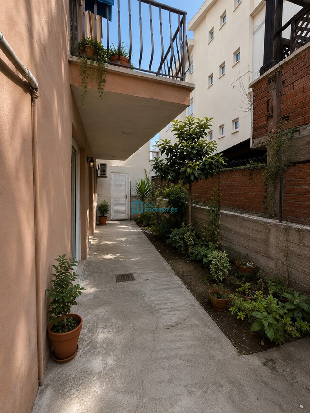 semiDetachedCottage-6a0ef23f93045.jpg