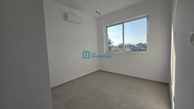 Brand NEW -  1 Room Office Space In Kamares Area  - For Rent with Easy Access to Highway – photo 6