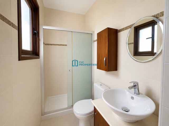 complexLiving-6a0d62728a8a6.jpg