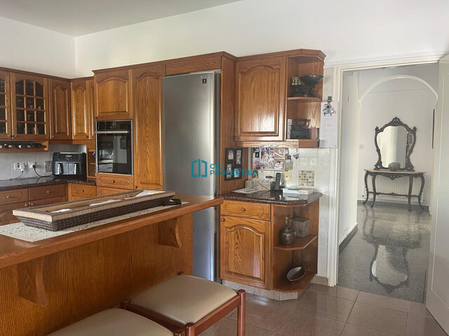 Spacious 4-Bedroom Dhekelia Road Villa with Large Plot – photo 6