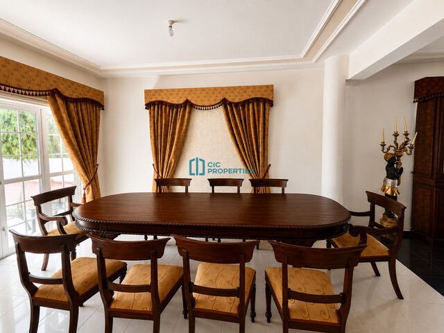 detachedHouse-6a1417237447d.jpg